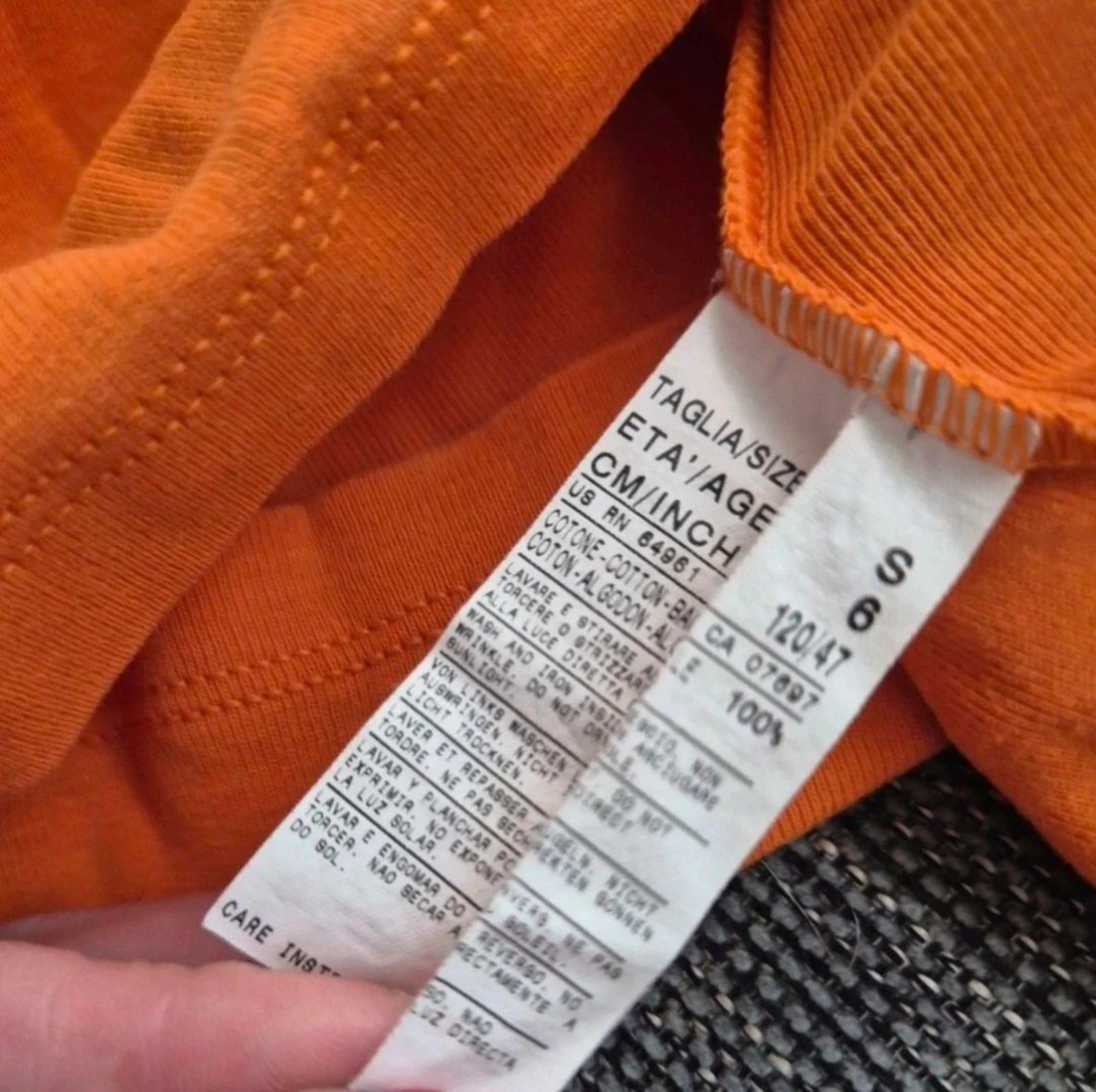 T-shirt à manches longues Benetton taille 6 ans – photo 5